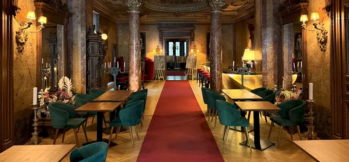 Grand Cafe de Bucarest din palatul Monteoru: locație superbă pentru o cafenea, bucătăria mai trebuie îmbunătățită