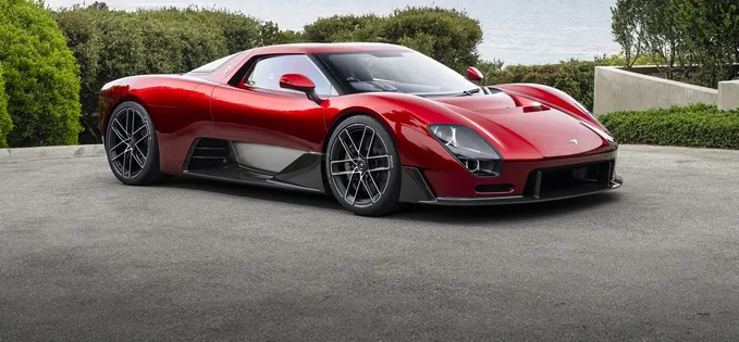 Noul McLaren McL 6GT are un design retro foarte reușit
